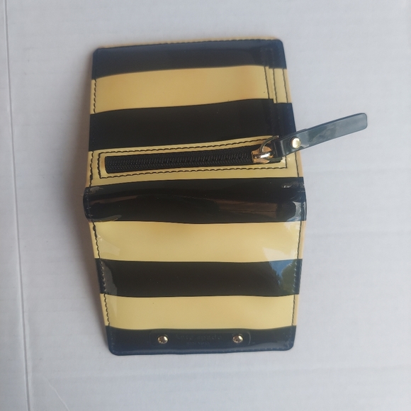 Kate Spade black and cream striped  bifold wallet bright pink - Picture 5 of 8